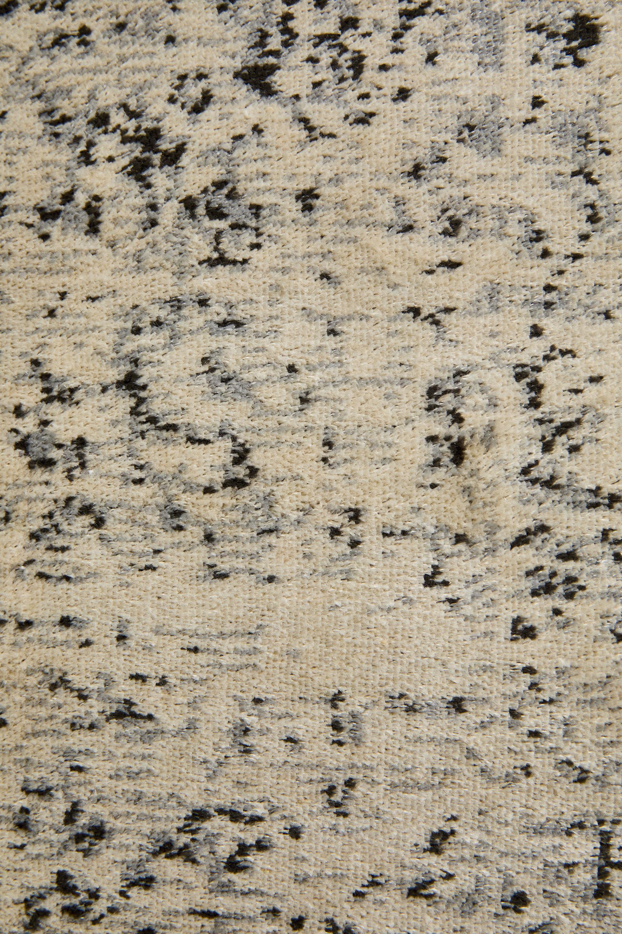 ヴィンテージ調 ラグ - ベージュ | ZARA Japan / 日本