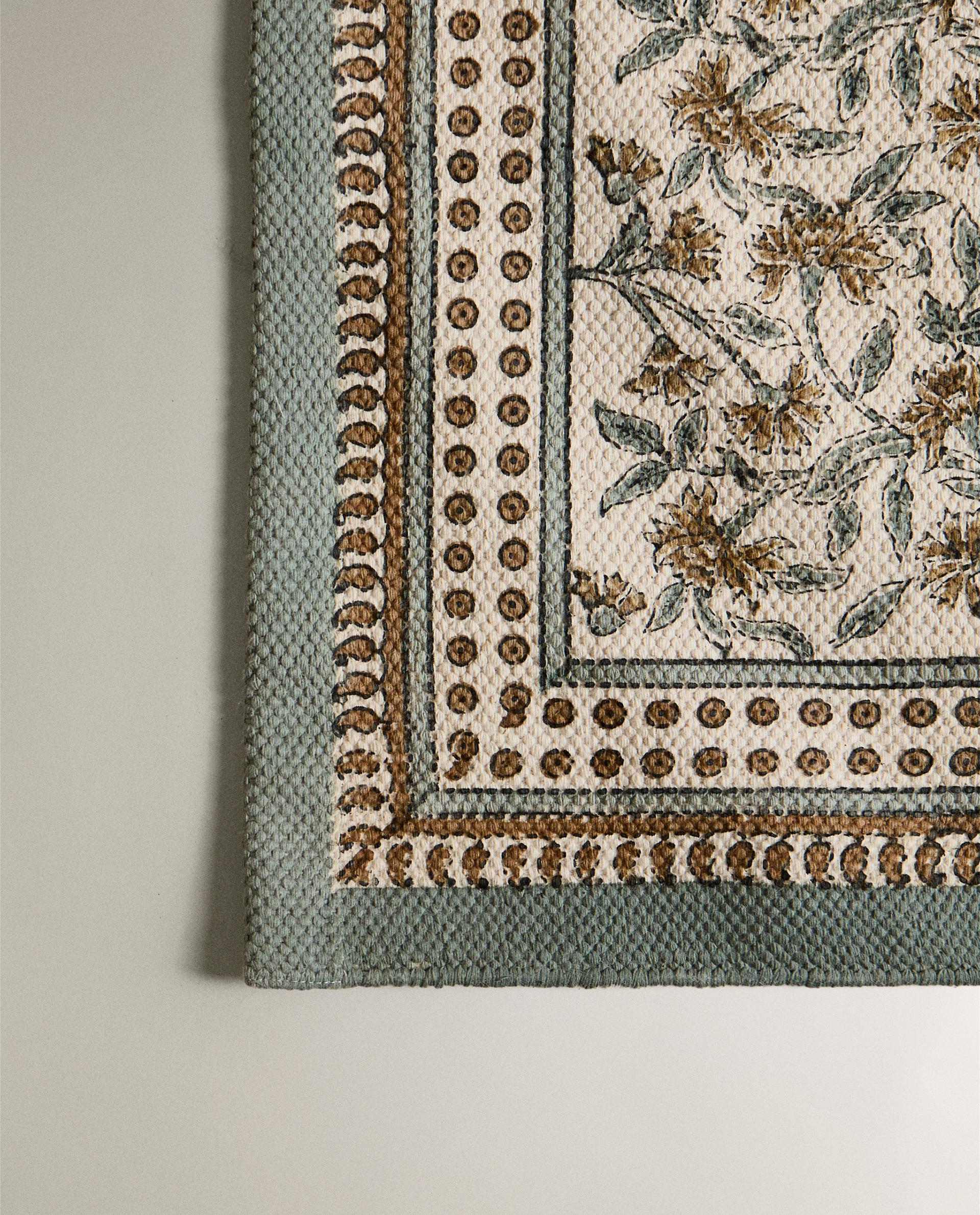 フローラルブロックプリント ラグ | Zara Home 日本/Japan