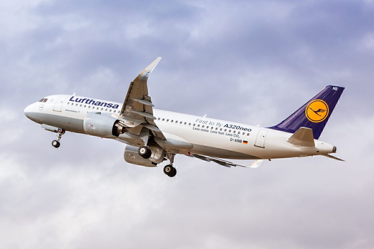 Lufthansa Celebrates 5 Years Of Airbus A320neo Operations