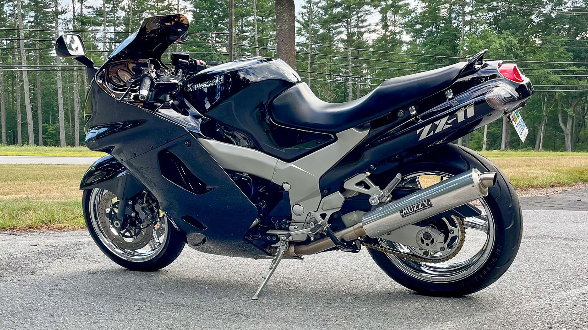 The Kawasaki Ninja ZX-11 Is A 90s Legend That Will Eat Up Modern