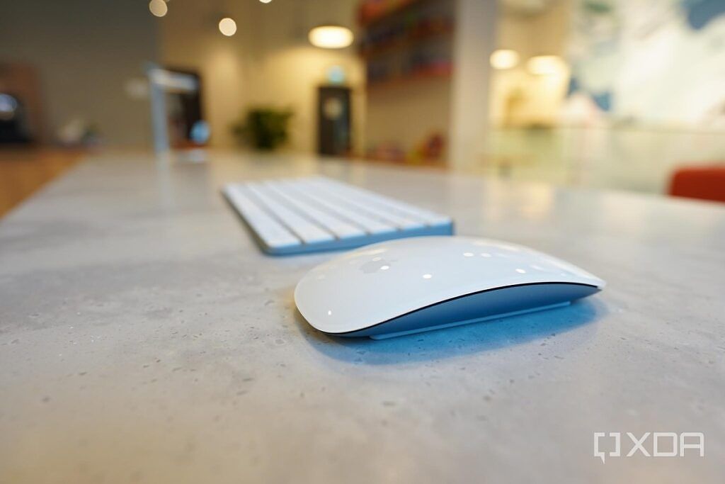 iMac color-matched Magic Mouse and Keyboard Review