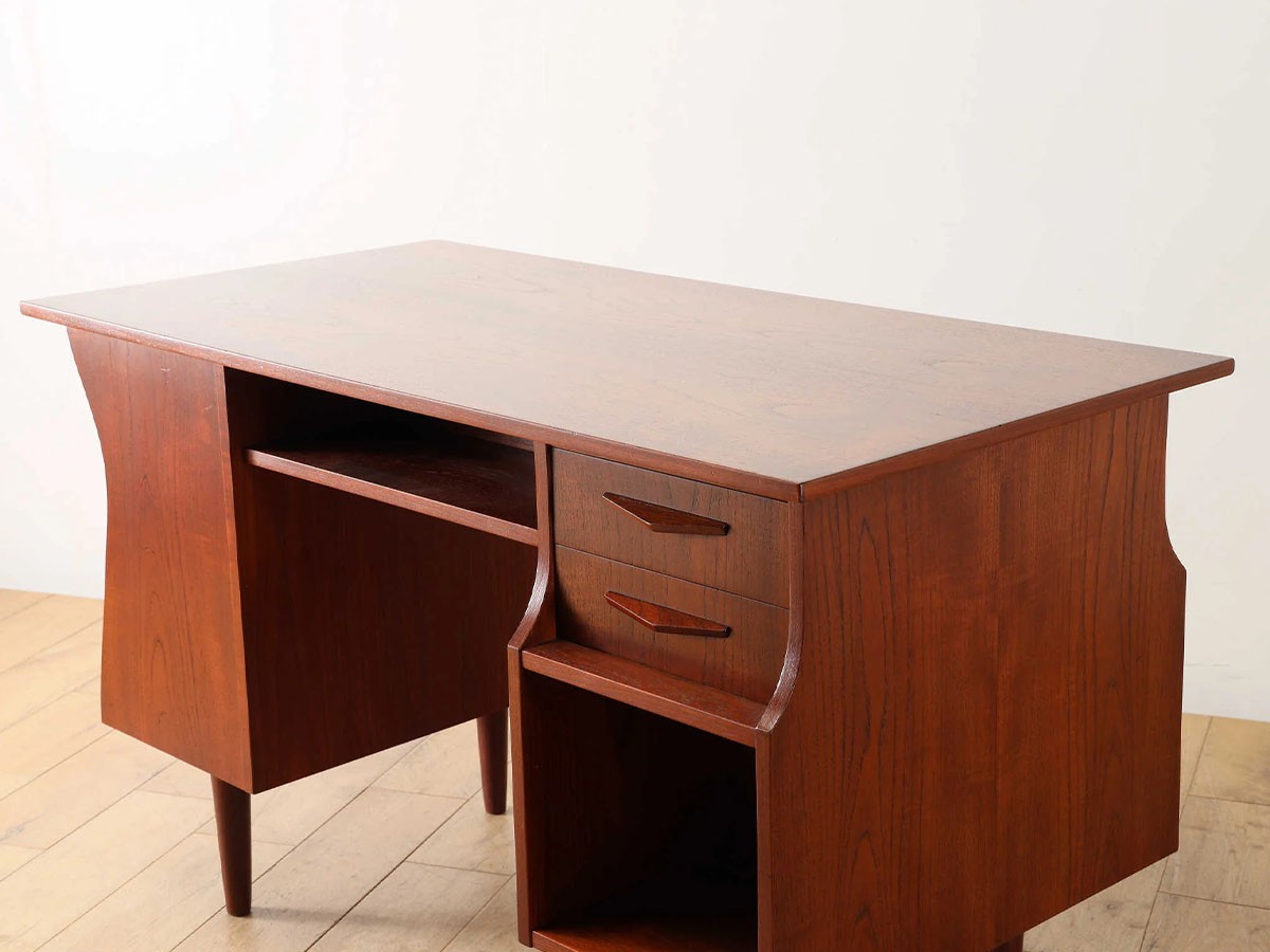 Lloyd's Antiques Real Antique Desk / ロイズ・アンティークス