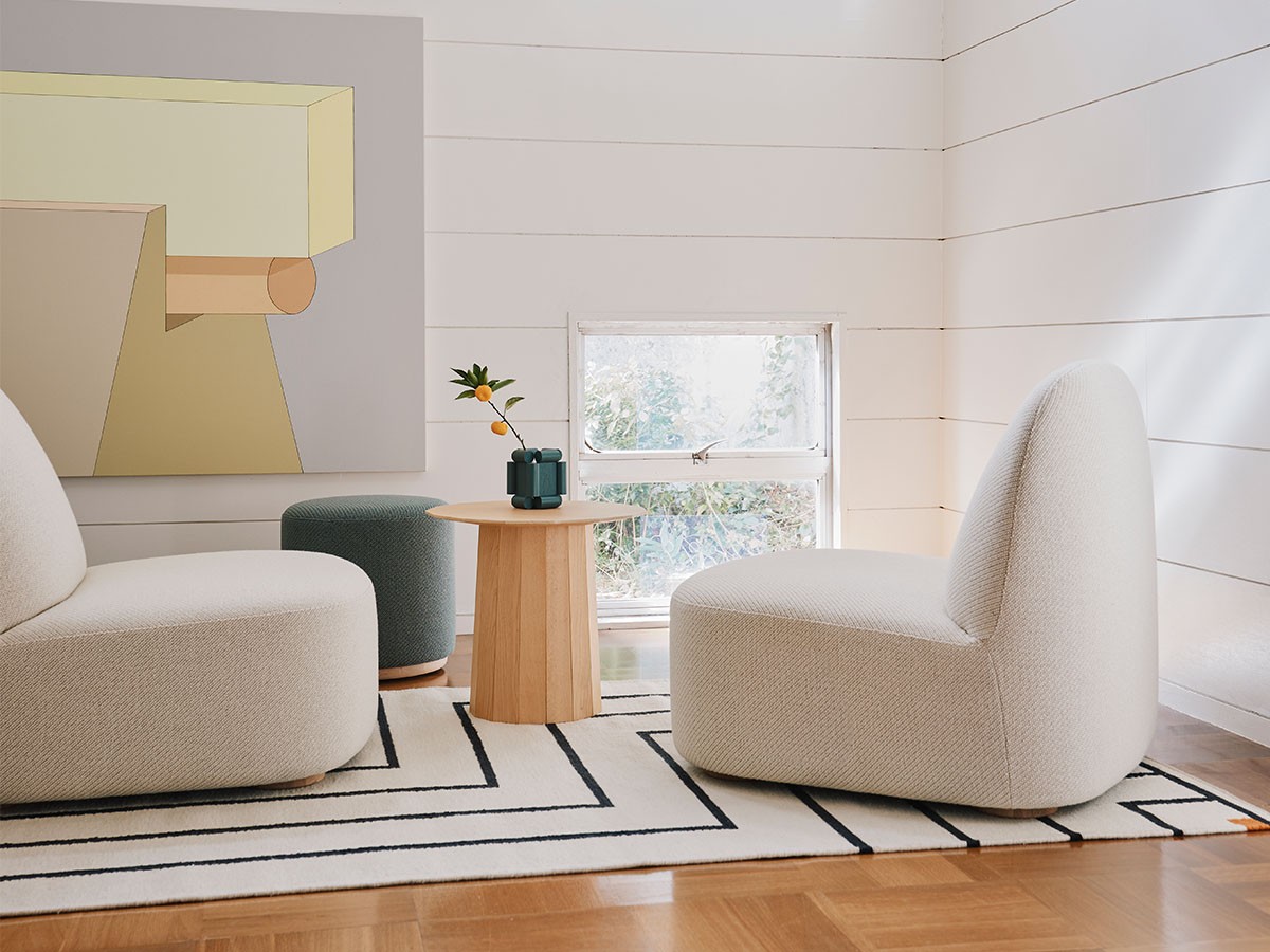 カリモクニュースタンダード□エレファントプーフタスク□スツール