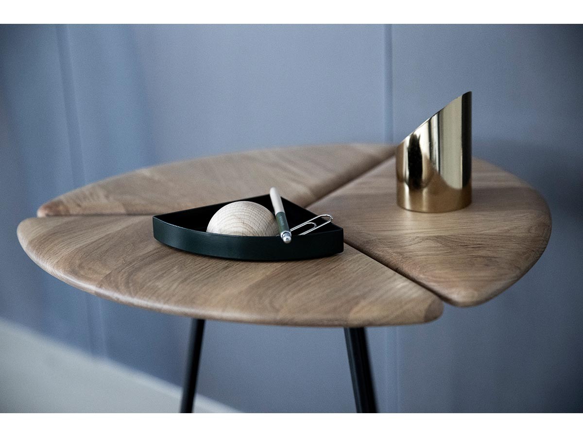moda en casa SHARD side table / モーダ・エン・カーサ シャード