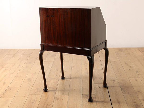 Lloyd's Antiques Real Antique Bureau / ロイズ・アンティークス