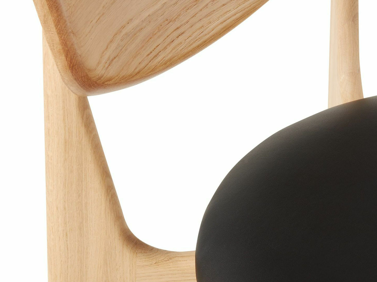 Tom Dixon. Slab Dining Chair Upholstery / トム・ディクソン スラブ