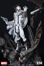 XM Studios White Magneto – Statue Art Collectible