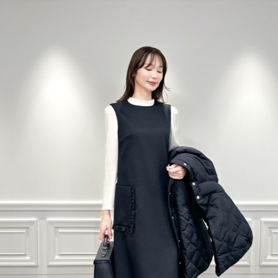 SPECIAL SALE】フリルが映える上質＜ダブルクロスフリルポケット