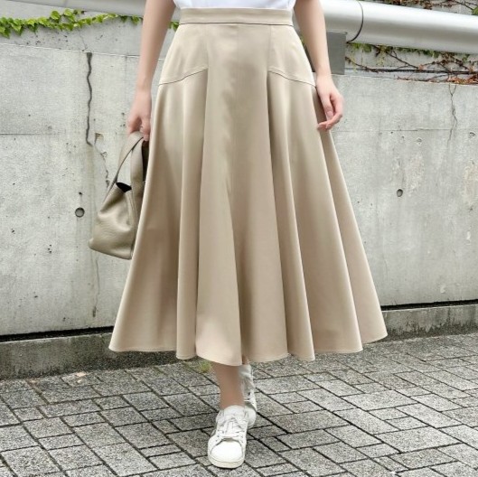 新作入荷情報〈ダブルクロスギャザー切替ブラウス〉 | m-i-d