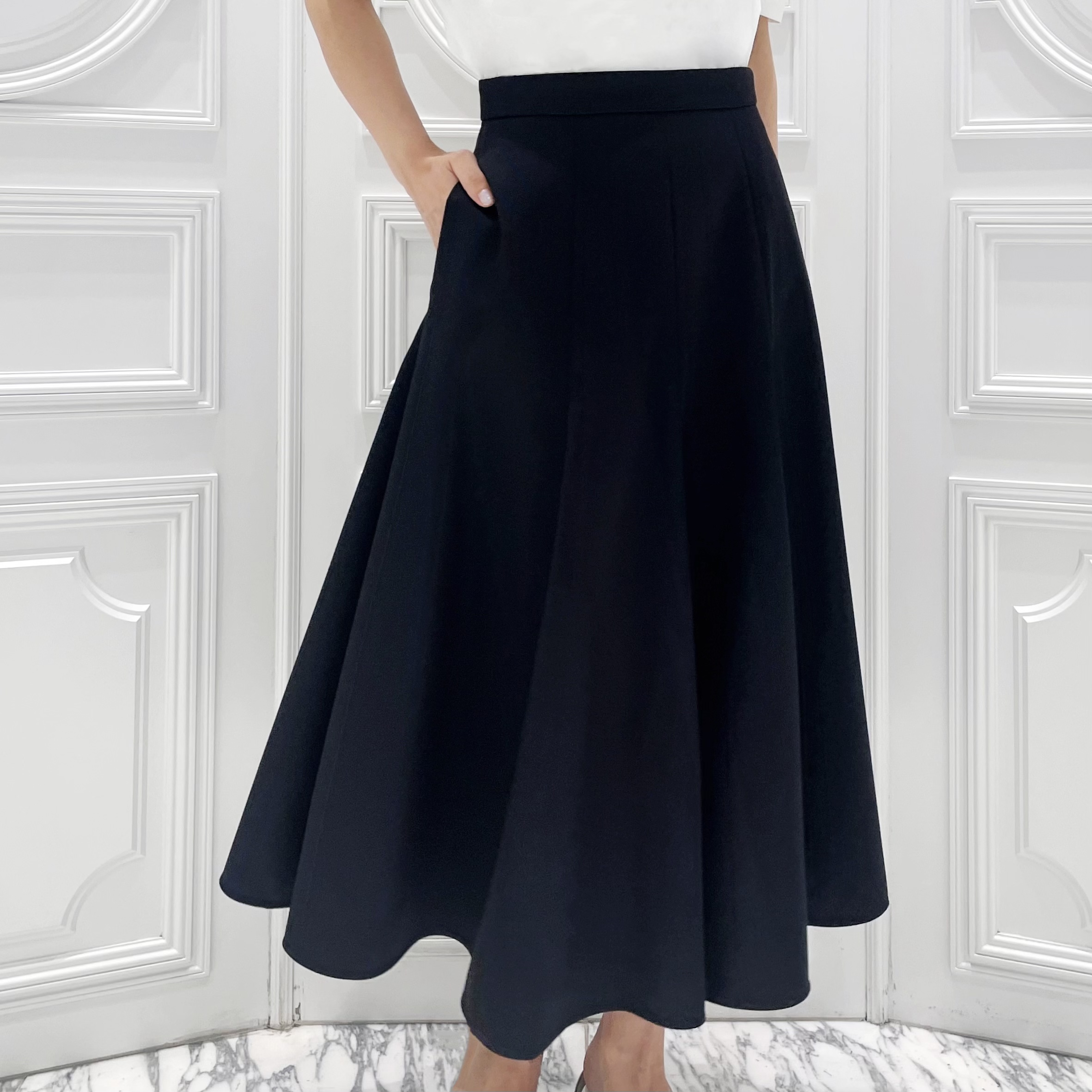 新作入荷情報〈ウールダブルサテンフレアスカート〉 | m-i-d