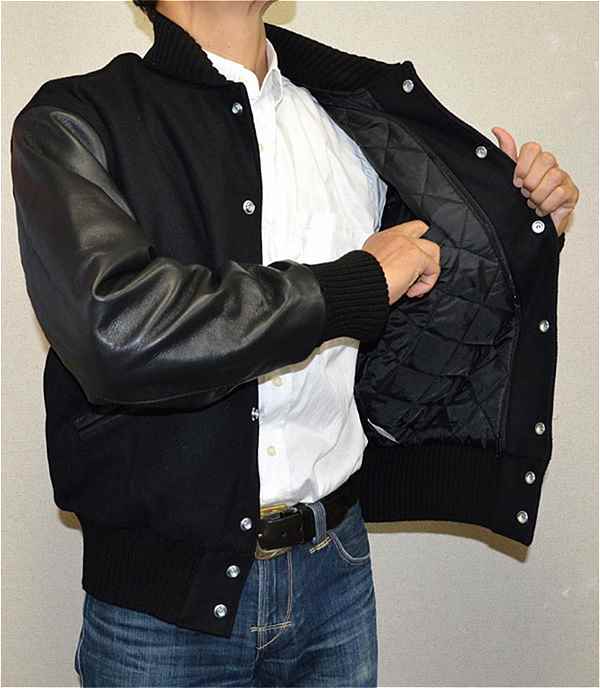 ALL BLACK DeLONG ブラック 黒 無地 デロング スタジャン スタジャン