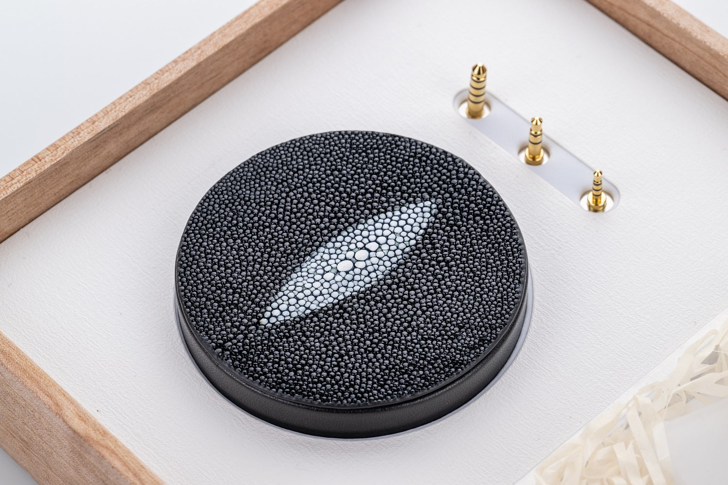 Moondrop BEAUTIFUL WORLD 雪月花 Limited Edition Super-Flagship