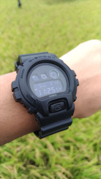 カシオ Gショック DW-6900 3つ目モデル (CASIO G-SHOCK DW6900BB-1