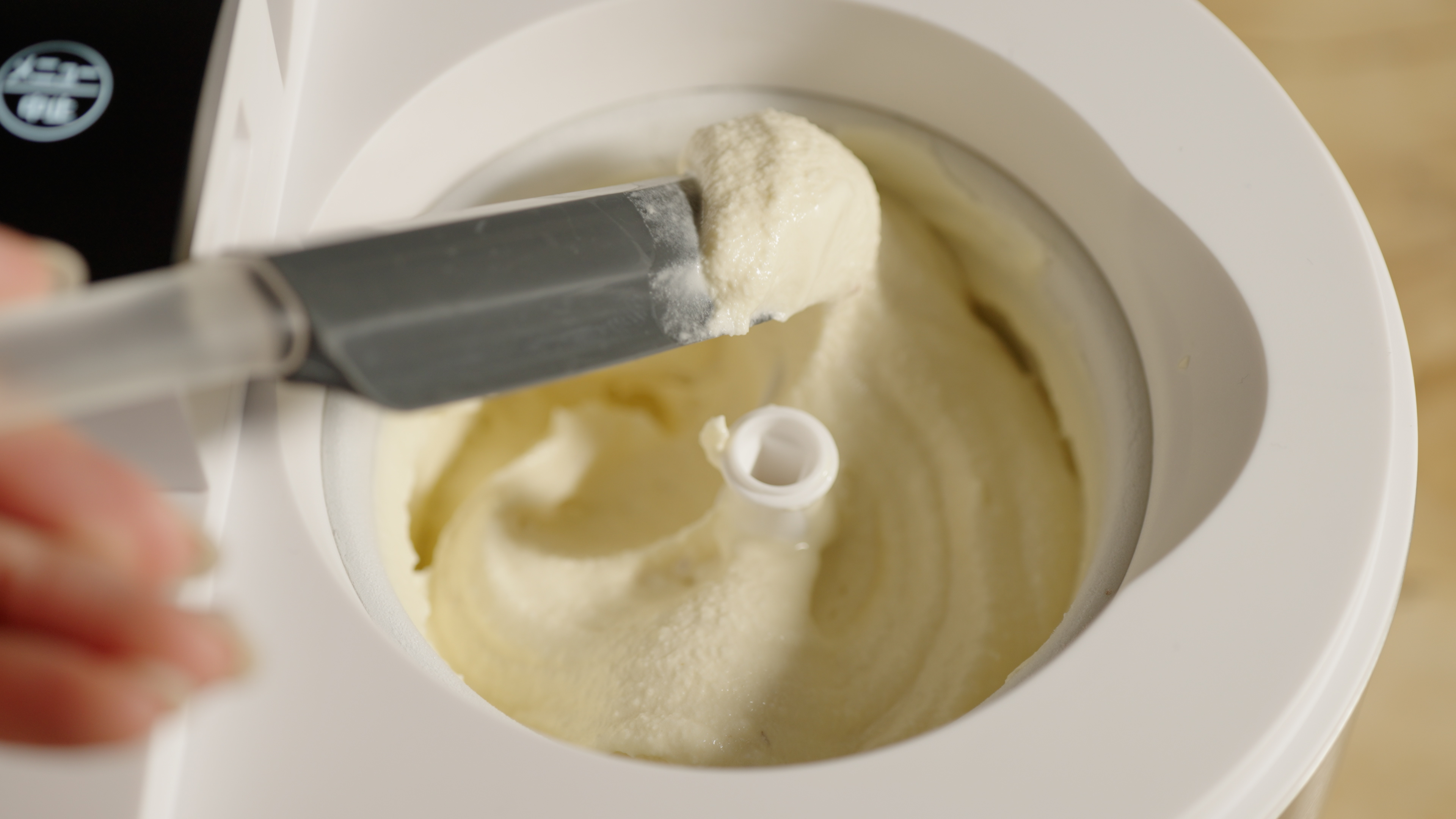 アイスクリームメーカー - アイスクリーム専門店の感動をご家庭で