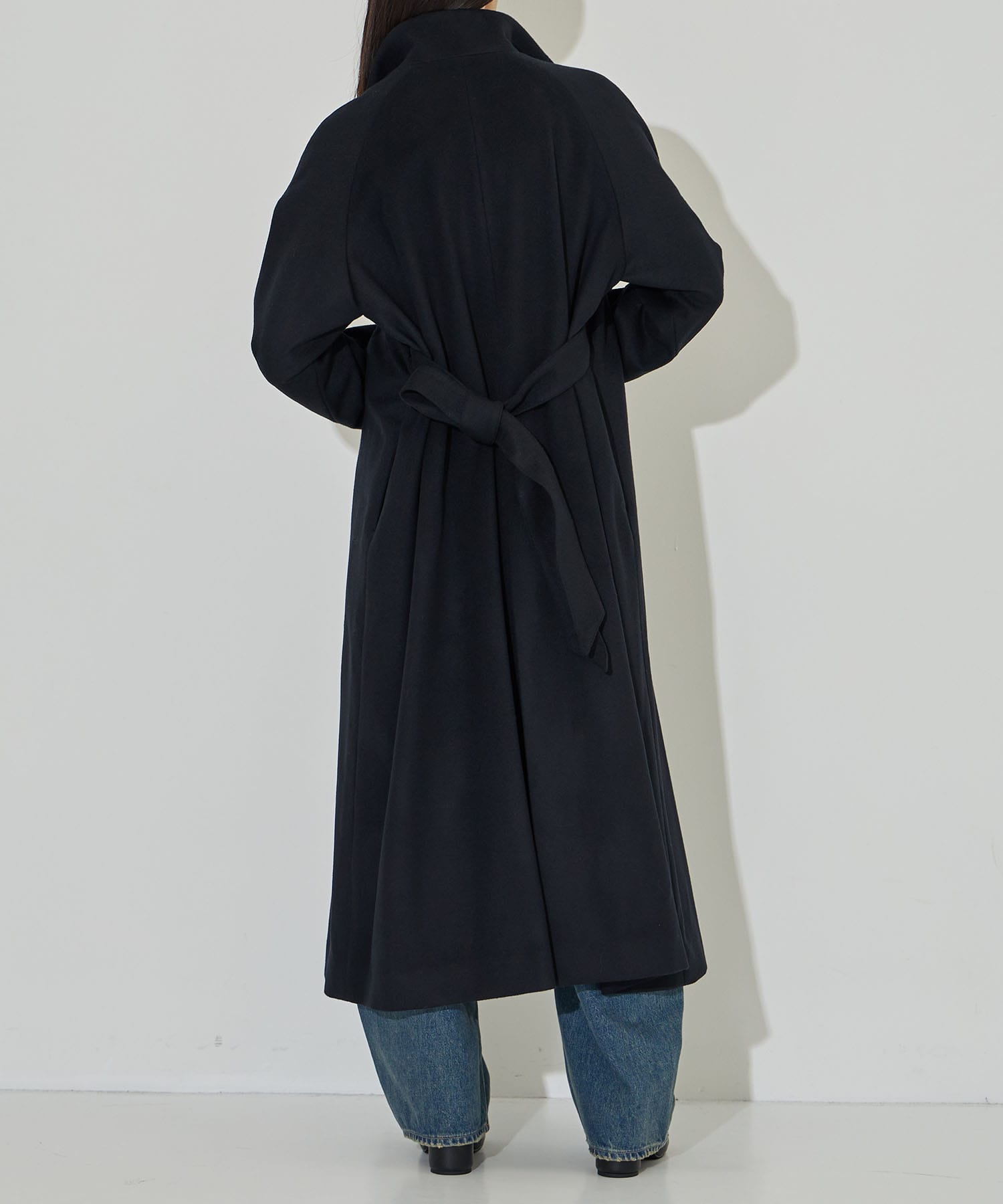 別注スタンドカラーコクーンコート(1 BLACK): Dessin de mode: WOMENS