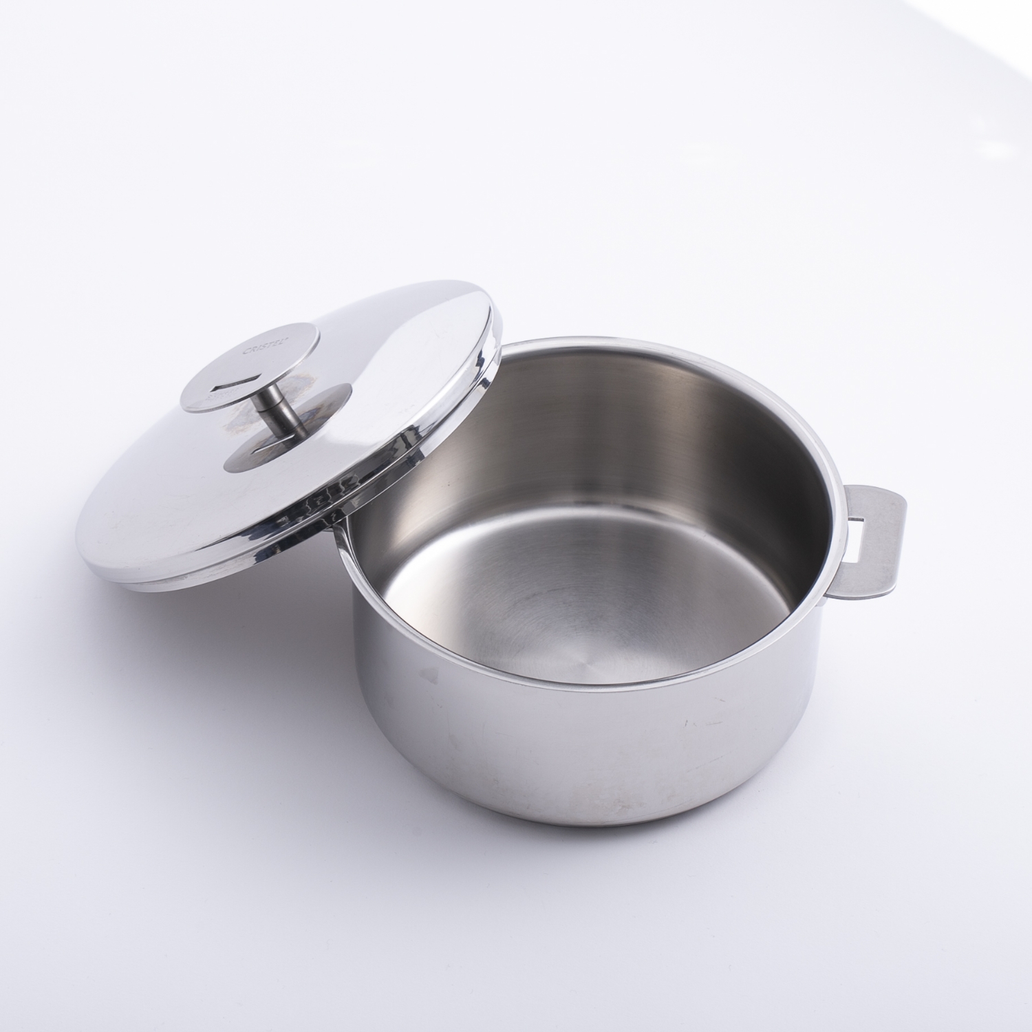 CRISTEL/グラフィット 深鍋 16cm -収納性抜群！ハンドル着脱式の