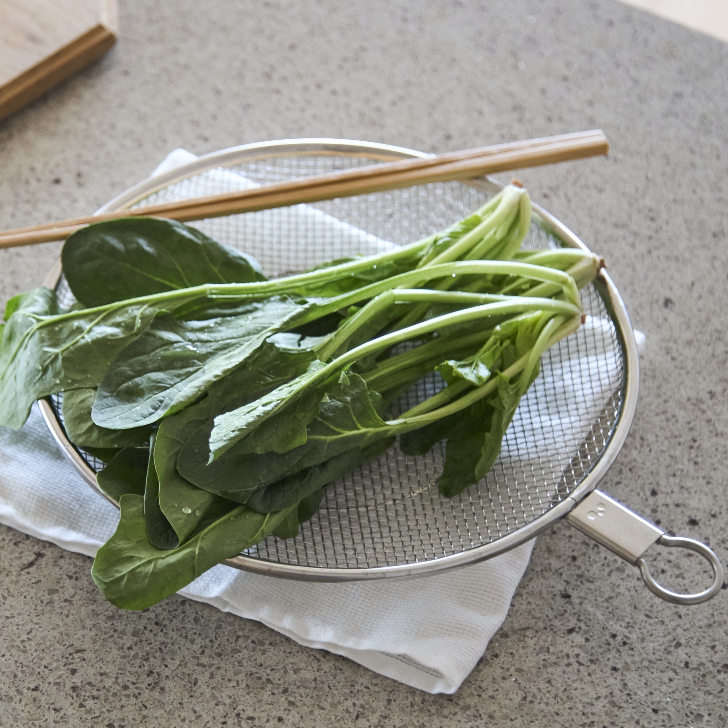 Three Snow 新越ワークス/ざる屋のステンレス盆ざる 大（27cm） -平ら