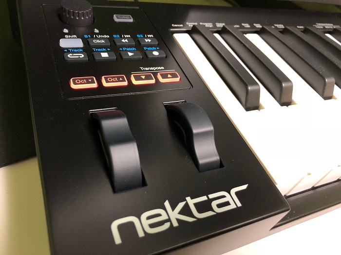 コンパクトな61鍵オススメMIDIキーボード、Nektar Technology「IMPACT