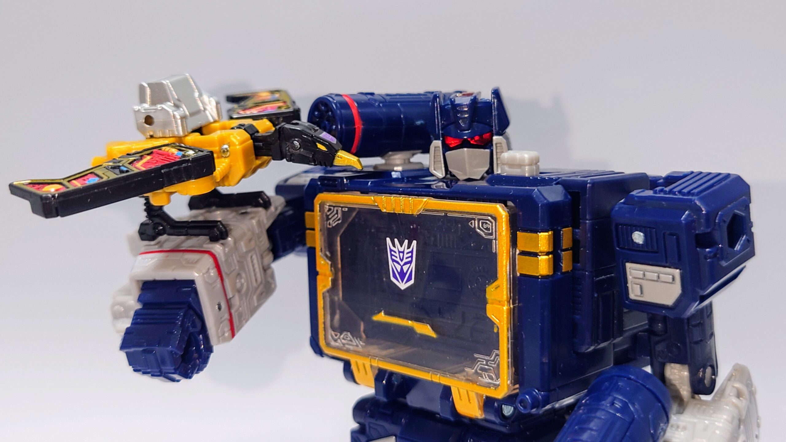 レビュー202 トランスフォーマー TL‐84 サウンドウェーブセット